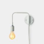 Soren Rose-Studio-applique-murale-noir-minimaliste-menu-white-staple-lamp-tribeca